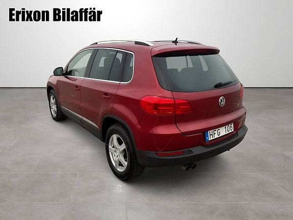 Volkswagen Tiguan 3 of 29
