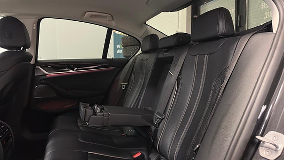 BMW 520d 15 of 30
