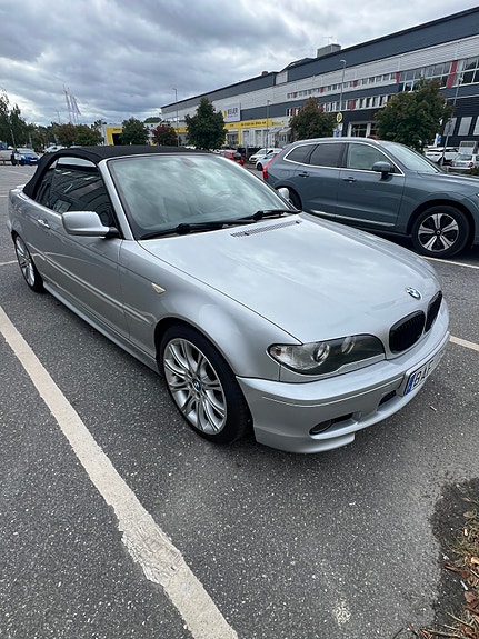 BMW 325Ci 2 of 30