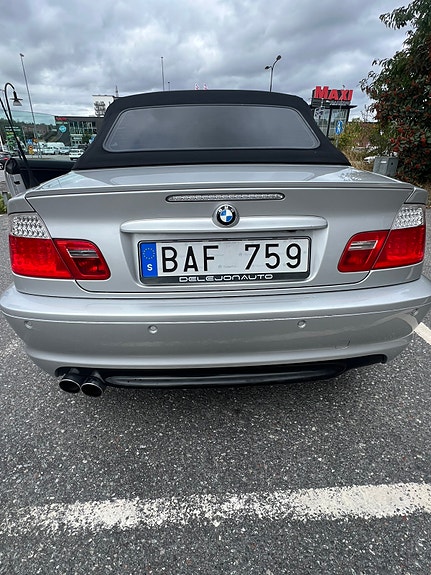 BMW 325Ci 9 of 30