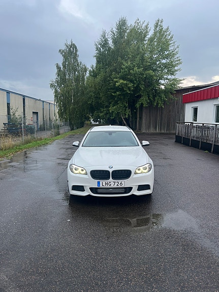 BMW 520d 4 of 21