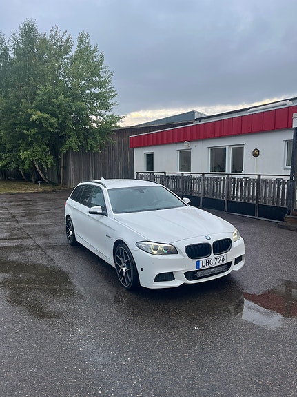BMW 520d 3 of 21