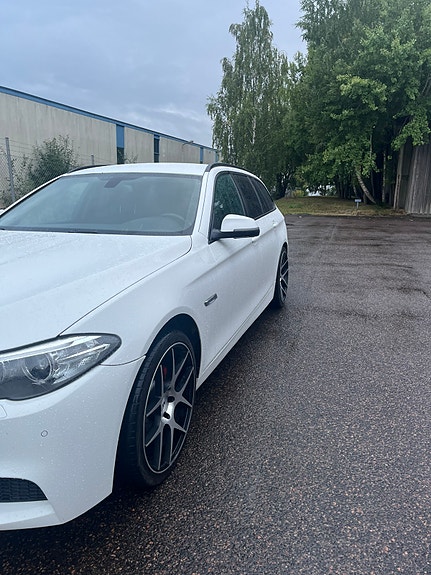 BMW 520d 16 of 21