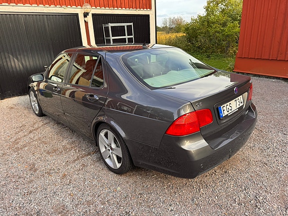 Saab 9-5 5 of 12