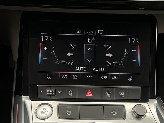 Audi e-tron 26 of 30
