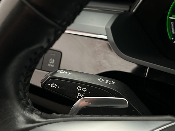 Audi e-tron 17 of 30