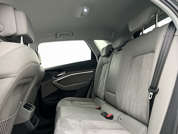 Audi e-tron 30 of 30
