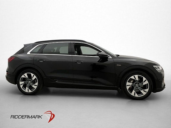 Audi e-tron 9 of 30