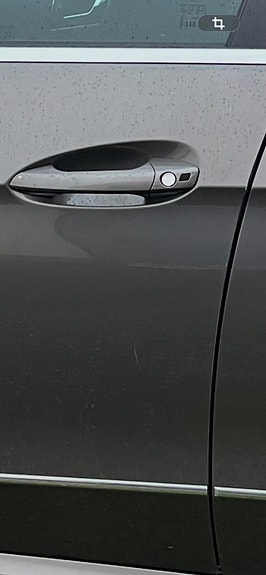 Mercedes-Benz E200 15 of 16