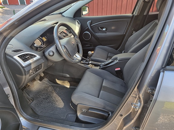Renault Megane III 6 of 10