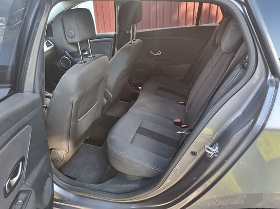 Renault Megane III 10 of 10