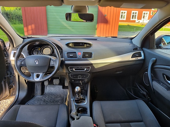 Renault Megane III 5 of 10