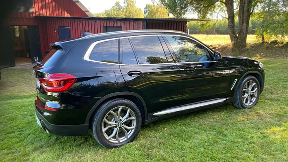 BMW X3 4 of 6