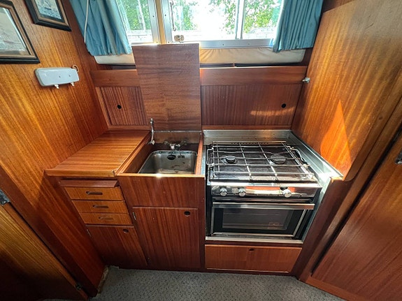 Storebro 31 Baltic -78 | Volvo Penta TAMD40B -95 | Axlar 8 of 12