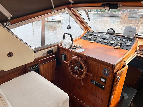 Storebro 31 Baltic -78 | Volvo Penta TAMD40B -95 | Axlar 5 of 12