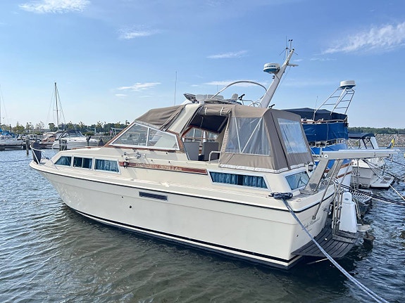 Storebro 31 Baltic -78 | Volvo Penta TAMD40B -95 | Axlar 2 of 12