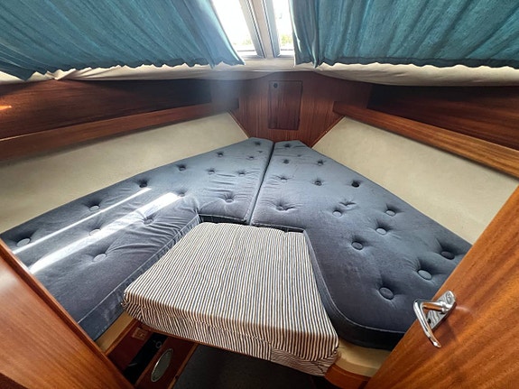 Storebro 31 Baltic -78 | Volvo Penta TAMD40B -95 | Axlar 9 of 12