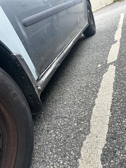 Volkswagen Golf V 3 of 9