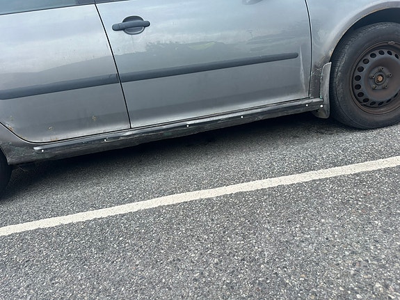 Volkswagen Golf V 4 of 9