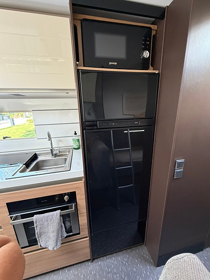 Adria Alpina 663 PT 12 of 18