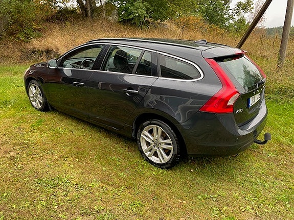 Volvo V60 3 of 11