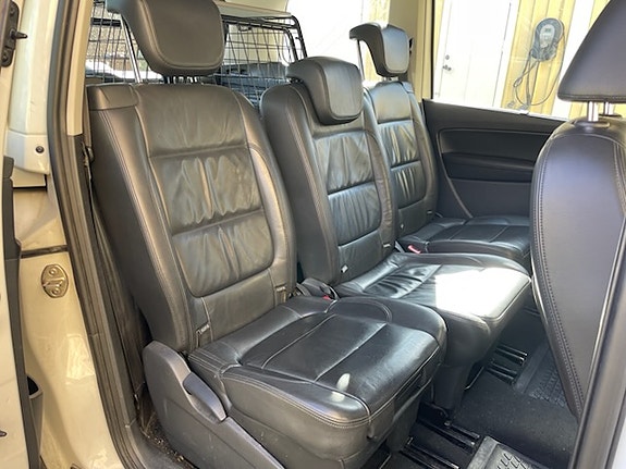 Volkswagen Sharan 7 of 12