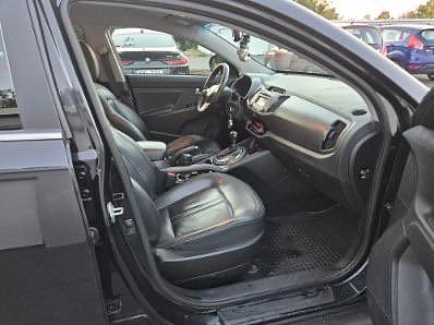Kia Sportage 4 of 7