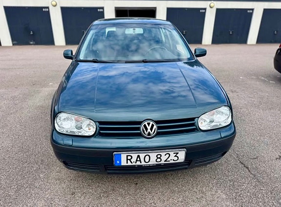 Volkswagen Golf IV 4 of 9