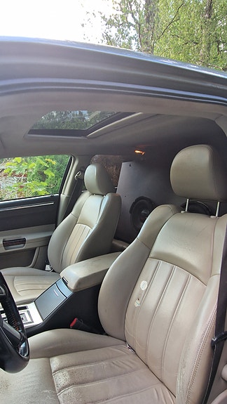 Chrysler 300C 7 of 7