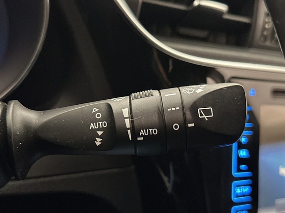 Toyota Auris 19 of 30