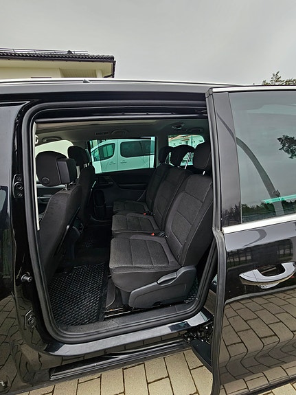 Volkswagen Sharan 7 of 15