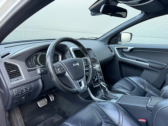 Volvo XC60 15 of 15
