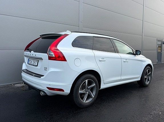 Volvo XC60 3 of 15
