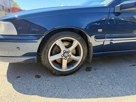 Volvo V70 7 of 8