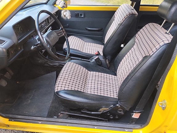 Toyota Starlet 5 of 9