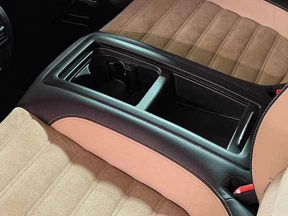 Volkswagen CC 27 of 28