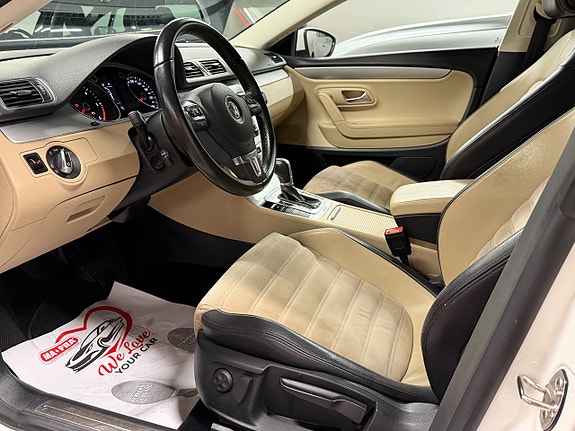 Volkswagen CC 23 of 28