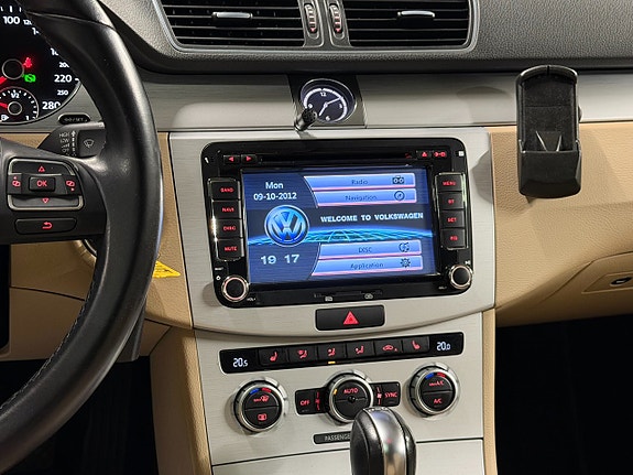 Volkswagen CC 14 of 28