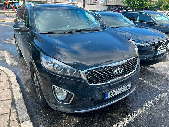 Kia Sorento 4 of 4