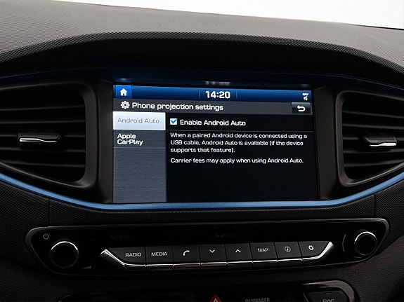 Hyundai IONIQ 23 of 30