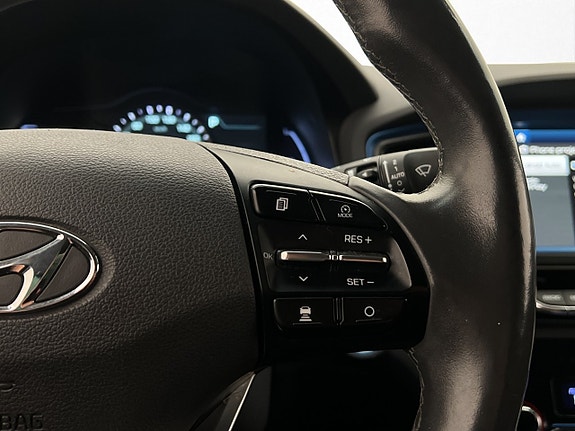 Hyundai IONIQ 20 of 30
