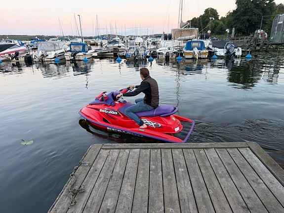 Seadoo GXT Limited / 130HK / VTS / 155Tim / 60 knop / 80km/h 3 of 10