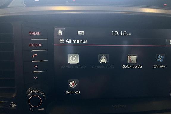 Kia Sorento 13 of 16