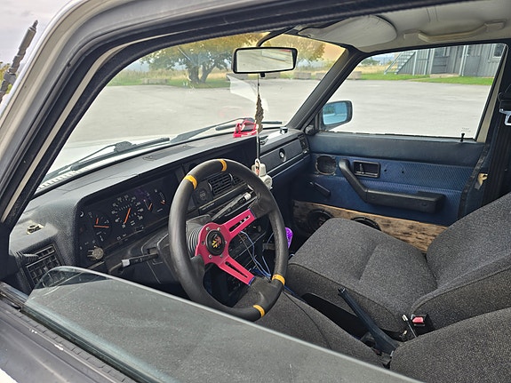 Volvo 245 8 of 9