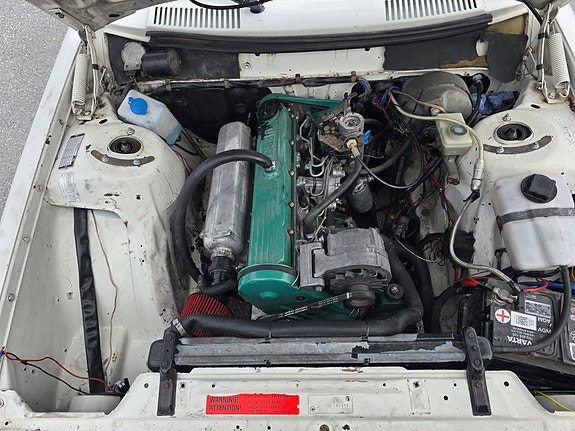 Volvo 245 9 of 9