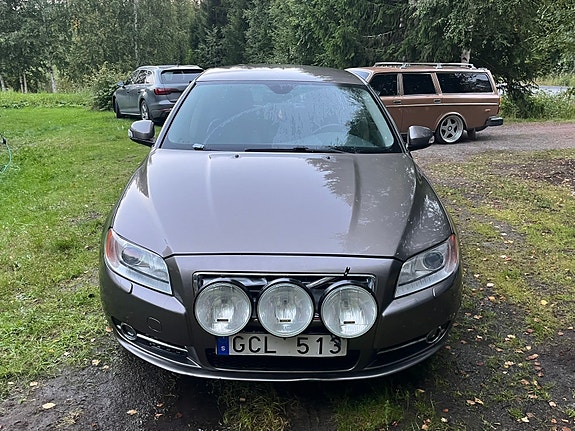Volvo S80 18 of 26