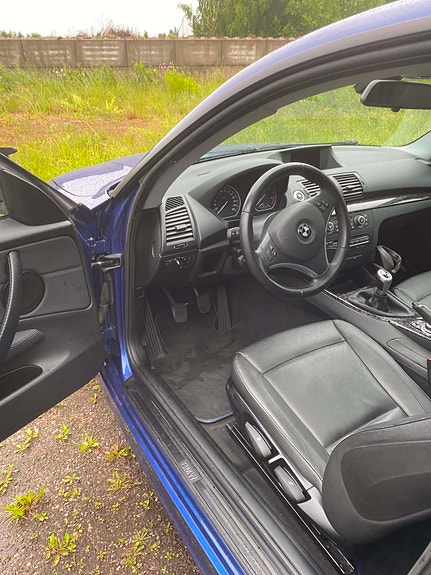 BMW 120d 3 of 6