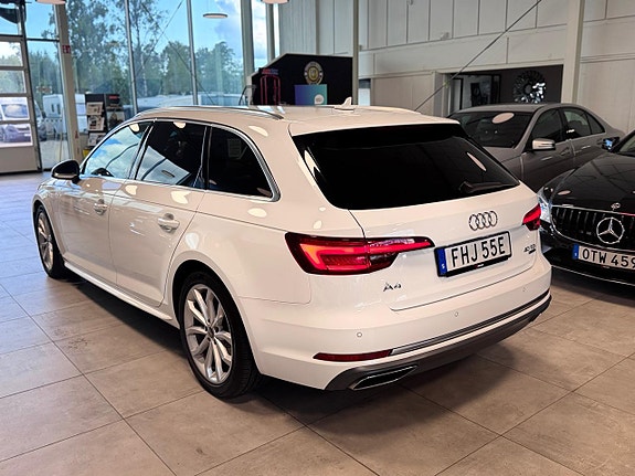 Audi A4 4 of 15