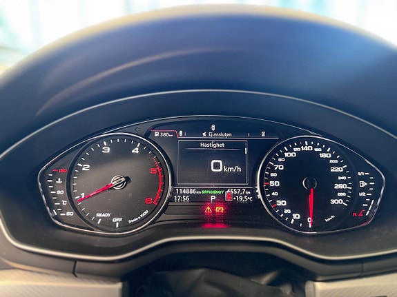 Audi A4 14 of 15