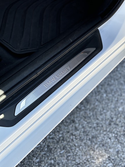 BMW 320d 6 of 13